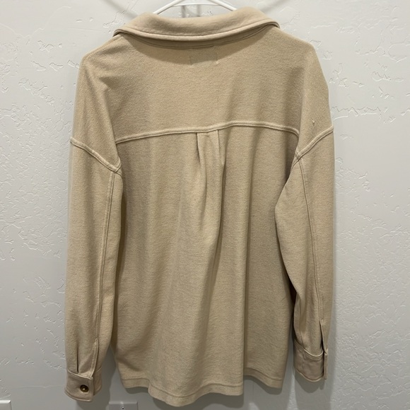 Aerie oversized button down sweater - Picture 2 of 2